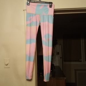 High waisted leggings